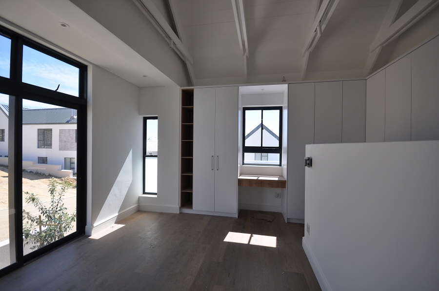 3 Bedroom Property for Sale in La Roche Western Cape